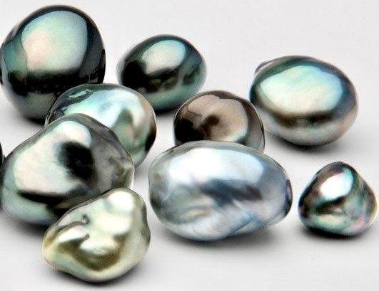 Les keshis de Tahiti , les perles baroques d’exception fétiches d’Arima Bijoux