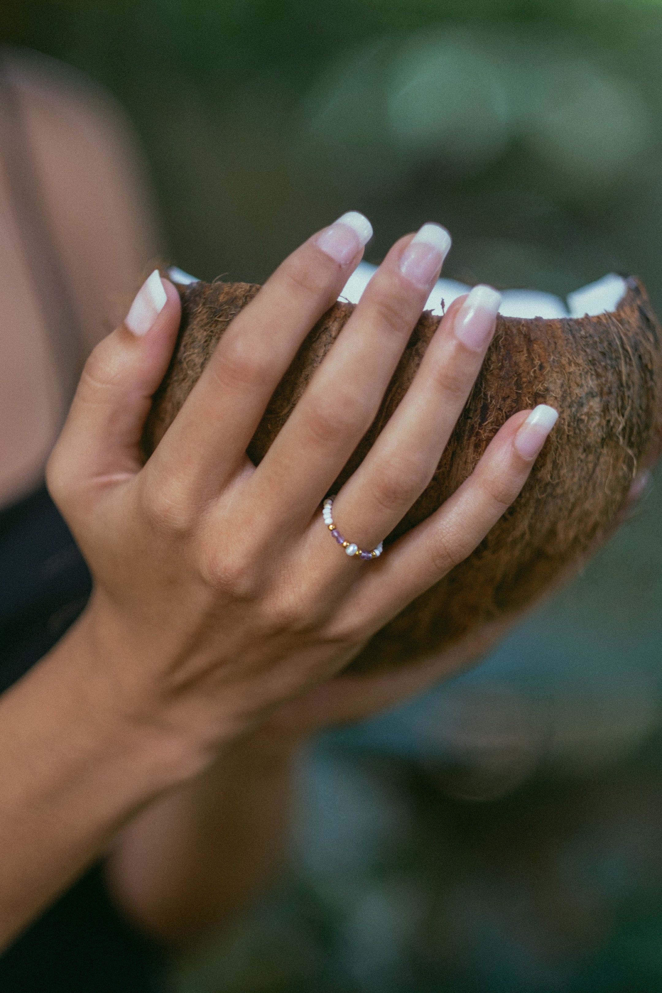 Nos bagues, Arima Bijoux, pierres naturelles, keshis de Tahiti et perles d’eau douce
